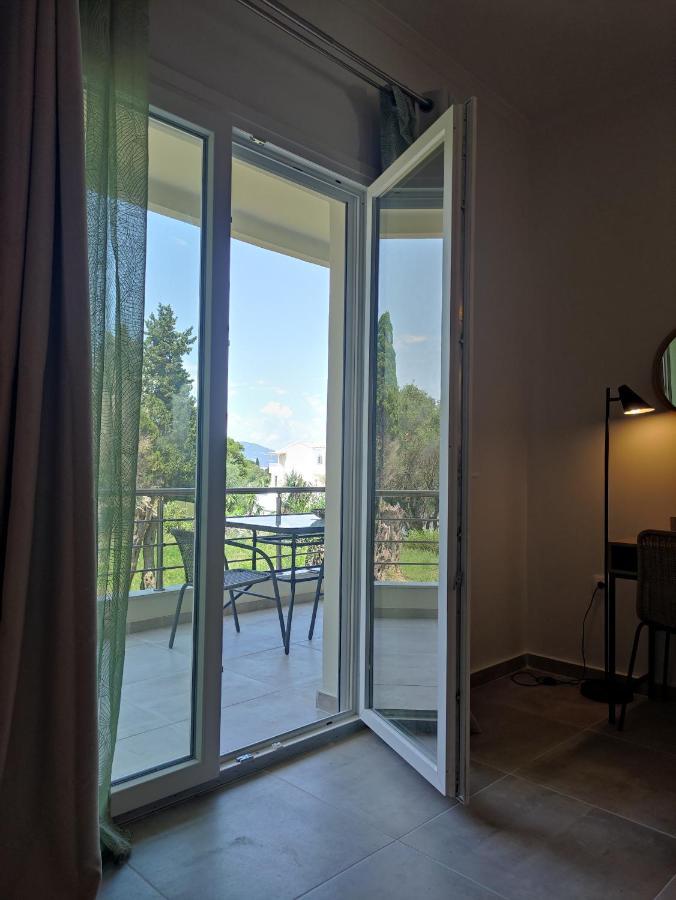 Coritos Apartments Corfu คอนโตกาลิ ภายนอก รูปภาพ